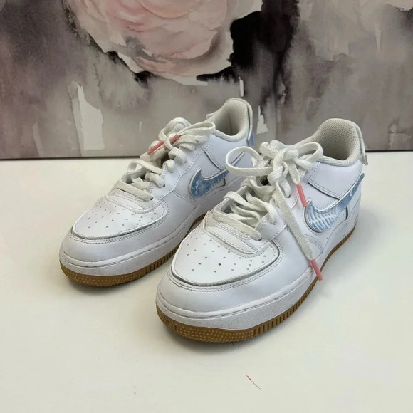 ! AIR FORCE 1 GS 'WHITE BLEACHED CORAL CLOUDS 7 y - Picture 2 of 9